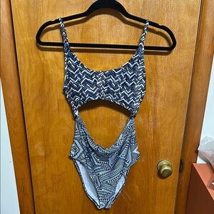 SHEIN Blue and White One Piece Swimsuit with Cut-Out Design